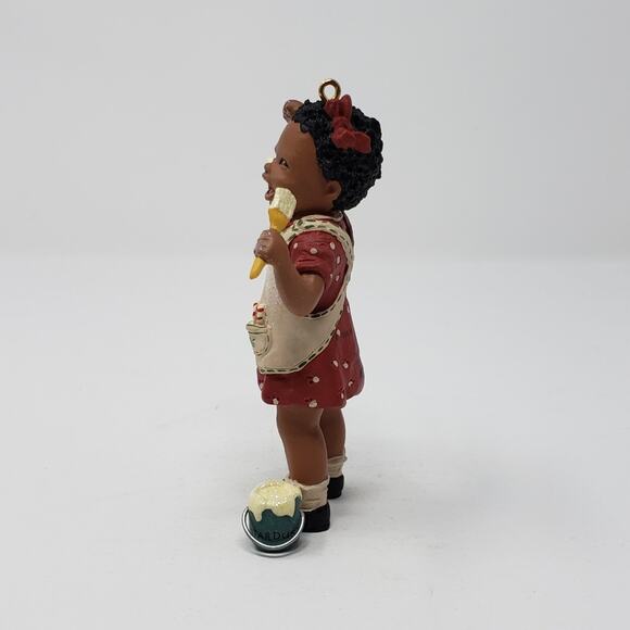 1996 Hallmark Christy All God's Children #1 Handcraft Keepsake Holiday Ornament - Picture 4 of 7